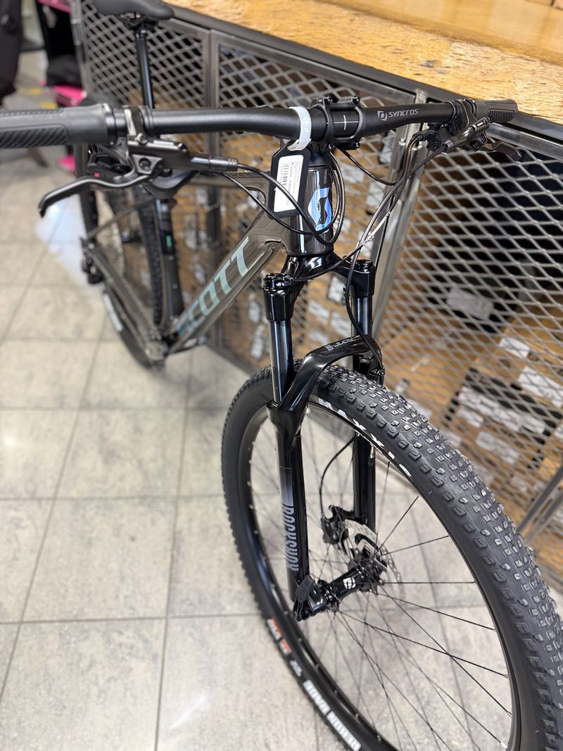 Used Scott Scale Shimano Deore 2027 Mountainbike, Black — image 2 of 5