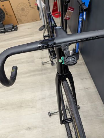 Colnago V4RS Frameset 2025 Road & Gravel usato, Nero — immagine 5 di 5