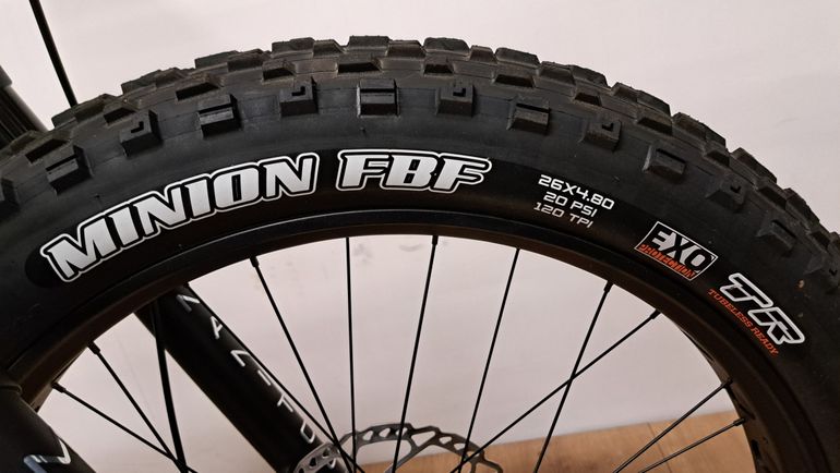 Used Moustache Samedi 26 FAT 4 2024 2024 Mountainbike — image 6 of 13