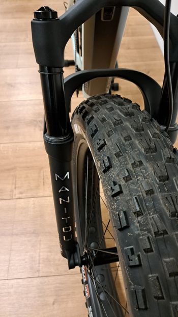 Used Moustache Samedi 26 FAT 4 2024 2024 Mountainbike — image 7 of 13