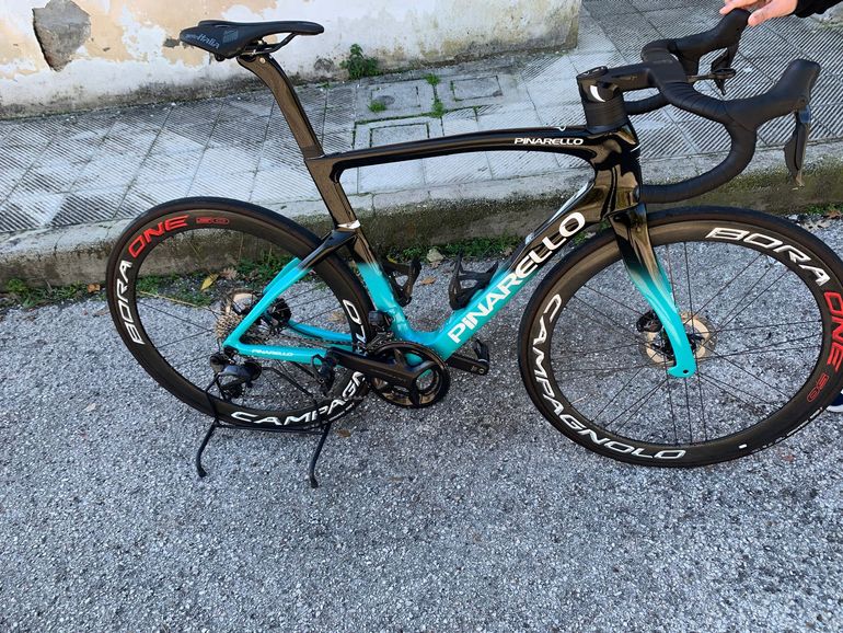 Used Pinarello F9 DURA ACE Di2 2025 2025 Road & Gravel, Blue — image 2 of 5