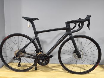 Specialized, Tarmac SL7 Comp - Shimano 105 Di2 2025