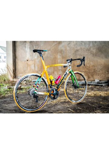 Tweedehands Bianchi Oltre XR4 2020 Road & Gravel — afbeelding 2 van 7