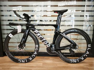 Used Factor Hanzo Shimano Dura Ace Di2 2025 Road & Gravel, Black — image 7 of 14