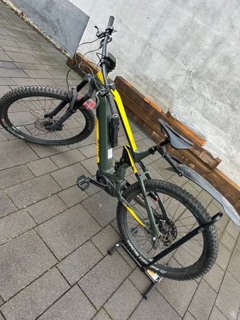 Used Swype Freqz 3.0 2022 Mountainbike, Green — image 1 of 13