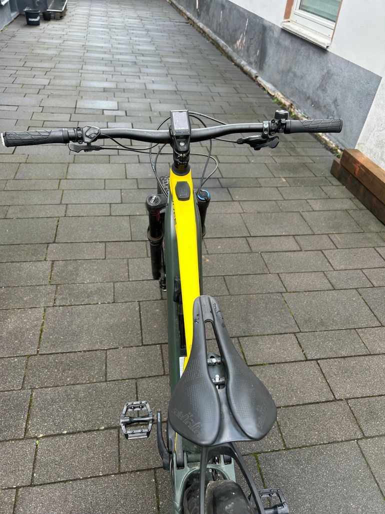 Used Swype Freqz 3.0 2022 Mountainbike, Green — image 7 of 13