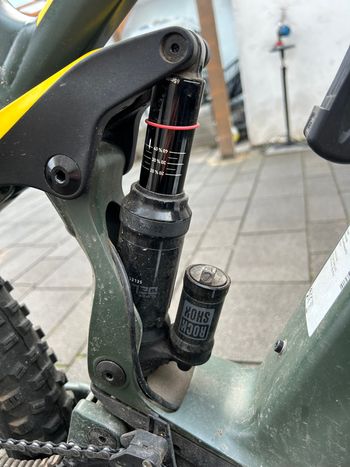 Used Swype Freqz 3.0 2022 Mountainbike, Green — image 10 of 13