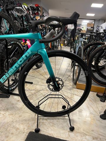 Brugt Bianchi SPECIALISSIMA COMP 105 Di2 2026 Road & Gravel — billede 8 af 8