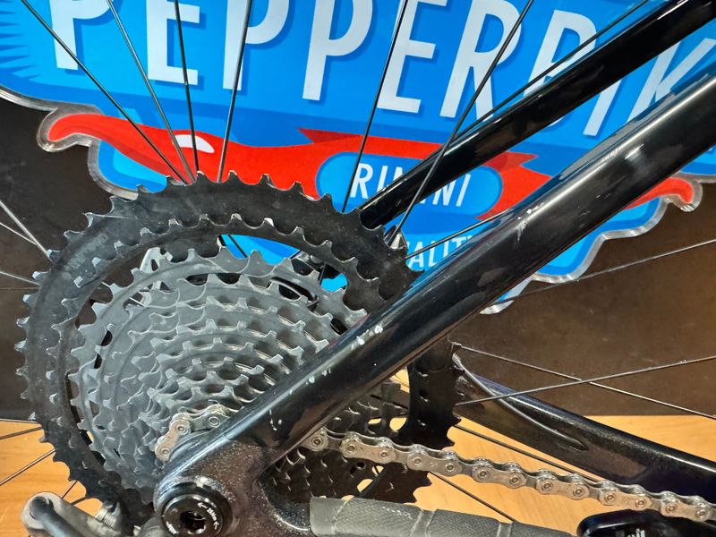 Used Trek Procaliber 9.8 2023 2023 Mountainbike, Black, 29 — image 17 of 38