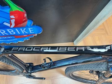 Used Trek Procaliber 9.8 2023 2023 Mountainbike, Black, 29 — image 14 of 38