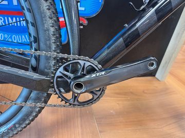 Used Trek Procaliber 9.8 2023 2023 Mountainbike, Black, 29 — image 32 of 38