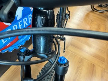 Used Trek Procaliber 9.8 2023 2023 Mountainbike, Black, 29 — image 18 of 38