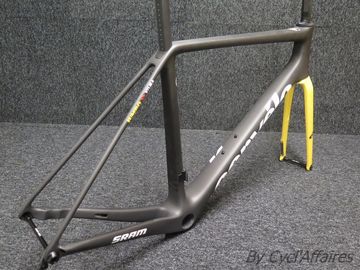 Brugt Cervélo R5 Ultegra Di2 2024 Frameset 2024 Road & Gravel — billede 3 af 5