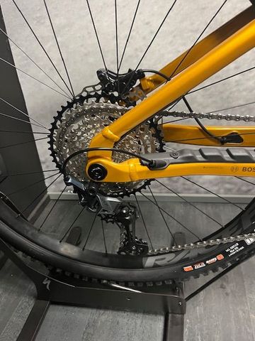 Orbea WILD H20 20mph 2025 2025 Mountainbike usato, Arancione — immagine 2 di 6