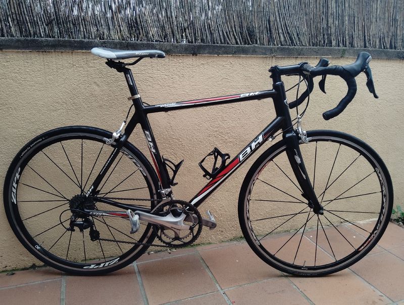 Used BH Carbón Classic 2008 Road & Gravel, Black — image 1 of 11