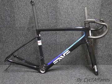 Gebrauchtes Enve Melee Premium RED 2025 Frameset 2025 Road & Gravel