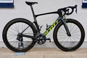 Gebrauchtes Scott Foil 10 Ultegra DI2 Zipp 404 2016 Road & Gravel