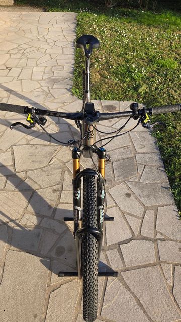 Käytetty Lee Cougan Crossfire 428 Nebula 2023 Mountainbike — kuva 9 / 9