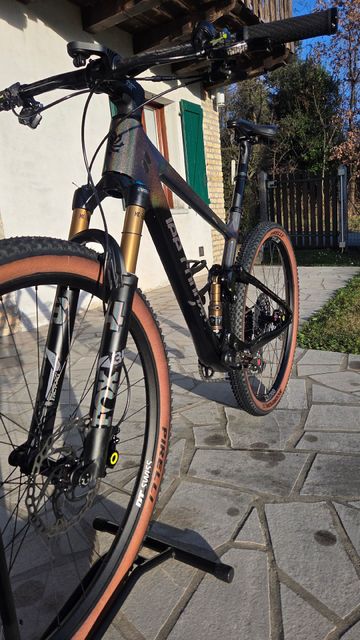 Käytetty Lee Cougan Crossfire 428 Nebula 2023 Mountainbike — kuva 6 / 9