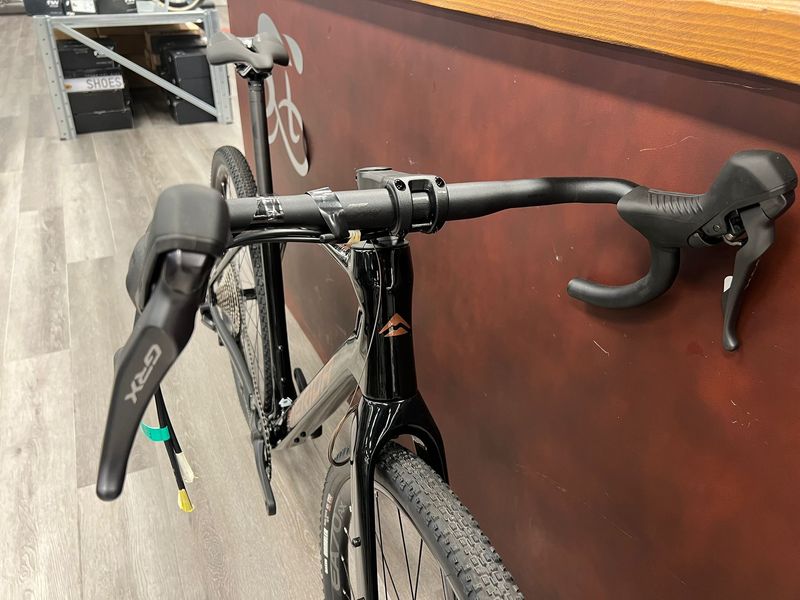 Używany Merida SILEX 7000 2025 2025 Road & Gravel — zdjęcie 4 z 5