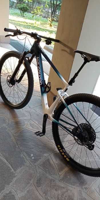 Used Lee Cougan Rampage Innova 2025 Mountainbike, Weiß — image 3 of 8