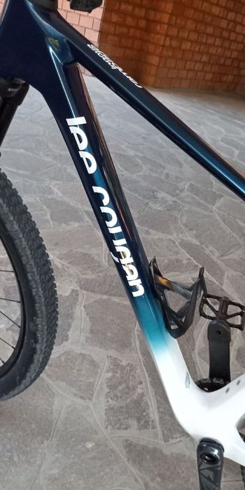 Used Lee Cougan Rampage Innova 2025 Mountainbike, Weiß — image 2 of 8