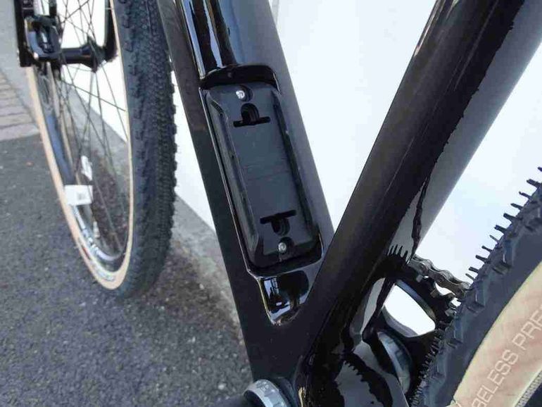 Used Cannondale Topstone Carbon Apex 2023 2023 Road & Gravel, Schwarz — image 13 of 15