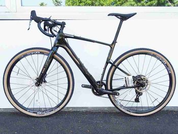 Used Cannondale Topstone Carbon Apex 2023 2023 Road & Gravel, Schwarz — image 9 of 15