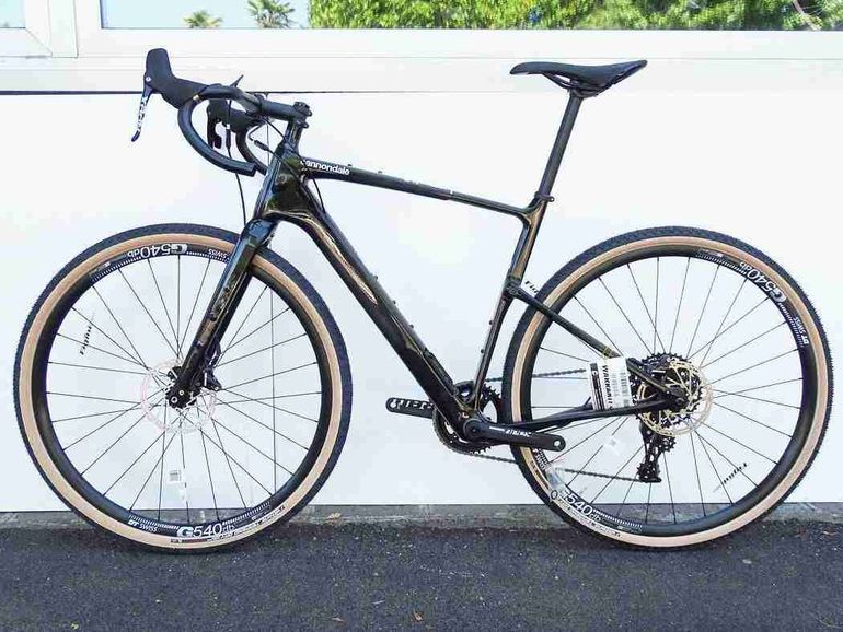 Used Cannondale Topstone Carbon Apex 2023 2023 Road & Gravel, Schwarz — image 9 of 15