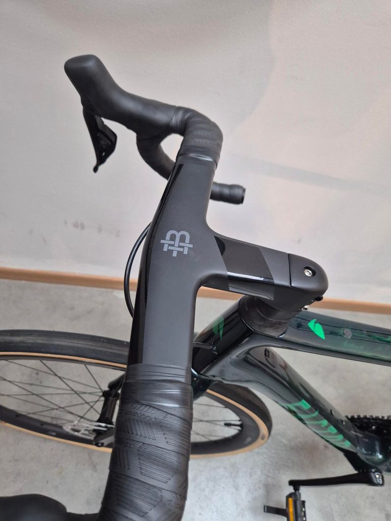 Used Factor LS - Shimano 105 Di2 2025 2025 Road & Gravel, Green — image 2 of 3