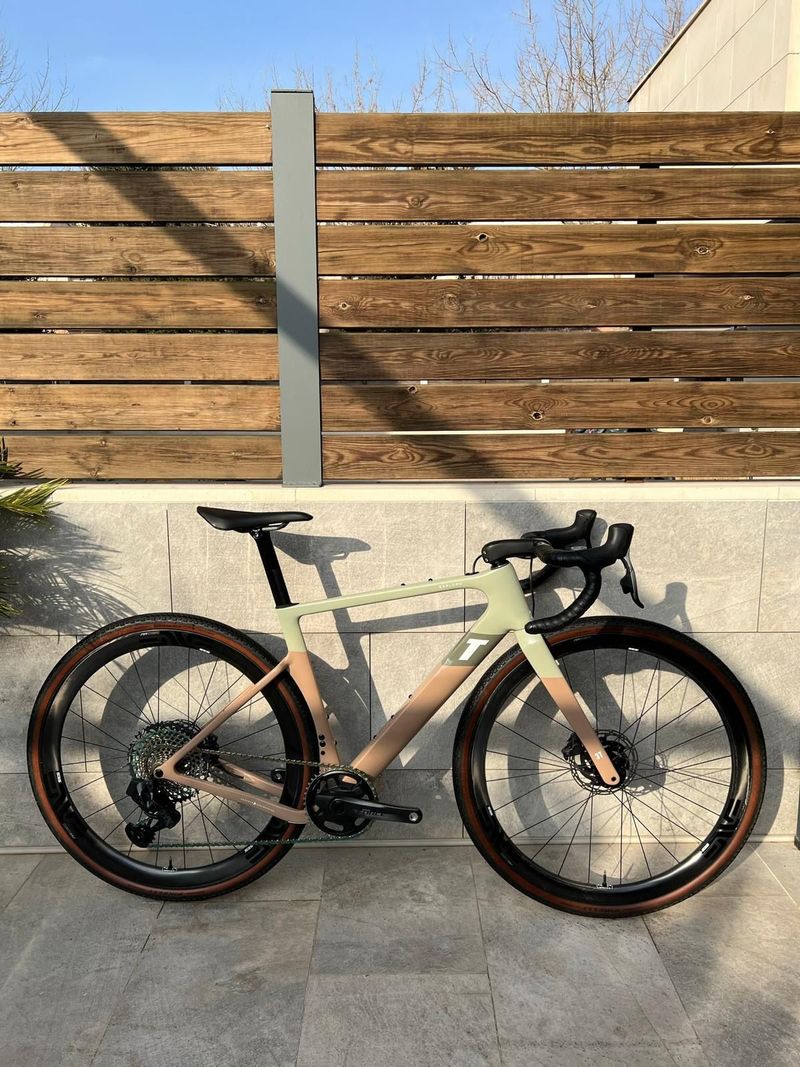 Brugt 3T Exploro RaceMax Force AXS 1X12 700c 2023 2023 Road & Gravel