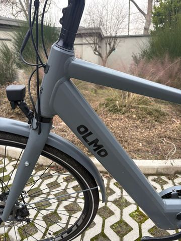 Used Olmo Susa 2025 Urban, Light Gray — image 3 of 4