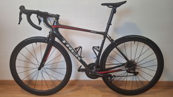 Used Trek Emonda Shimano 105 2017 Road & Gravel, Red — image 3 of 9