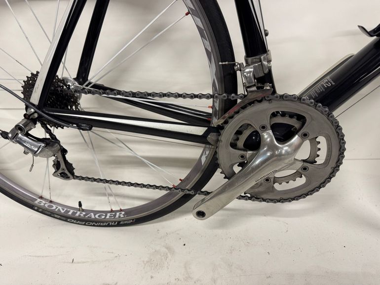 Used Trek Madone 5.2 2014 Road & Gravel, Schwarz — image 2 of 3