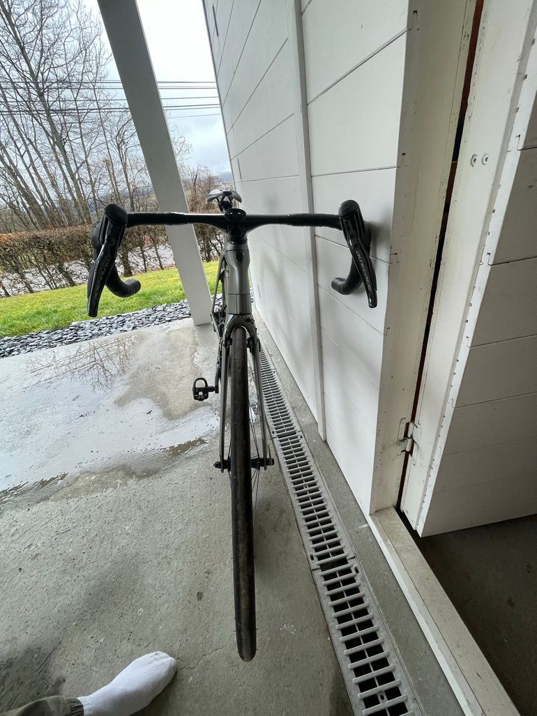 Used Trek Madone Shimano Dura Ace Di2 2020 Road & Gravel — image 7 of 11