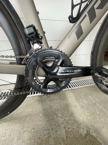 Used Trek Madone Shimano Dura Ace Di2 2020 Road & Gravel — image 4 of 11