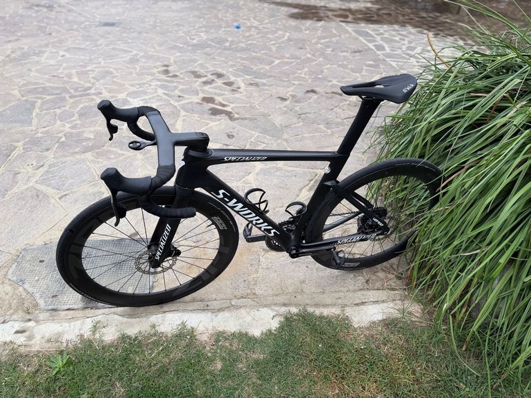 Used Specialized Venge SRAM Force eTap AXS 2019 Road & Gravel, Black — image 4 of 4