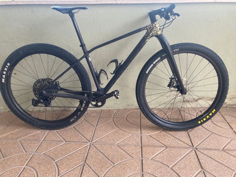 Used Orbea ALMA M PRO 2022 2022 Mountainbike, Black, 29 — image 1 of 6