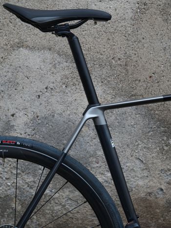 Used Orbea ORCA M35i 2026 2026 Road & Gravel, Hellgrau — image 4 of 7