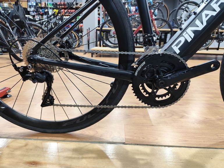 Used Pinarello Nytro Roadstar 105 2023 2023 Road & Gravel, Schwarz — image 3 of 4