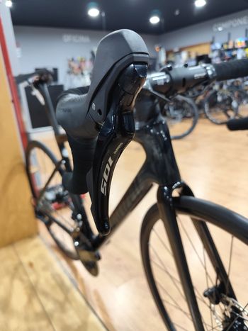 Used Specialized Tarmac SL7 Sport - Shimano 105 2024 2024 Road & Gravel, Nero — image 4 of 4