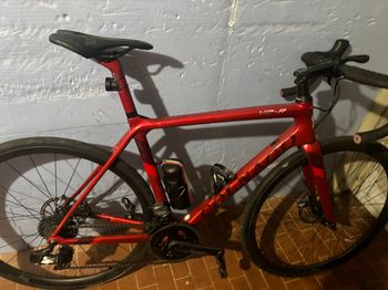 Used Colnago V2rs Disc 2018 Road & Gravel, Rot — image 2 of 3