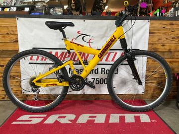 Used Cannondale Super V 500SL 1999 1999 MTB