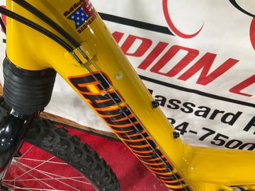 Used Cannondale Super V 500SL 1999 1999 Mountainbike, Orange — image 4 of 5