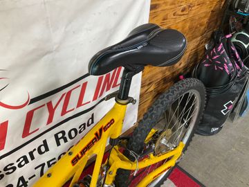 Used Cannondale Super V 500SL 1999 1999 Mountainbike, Orange — image 3 of 5