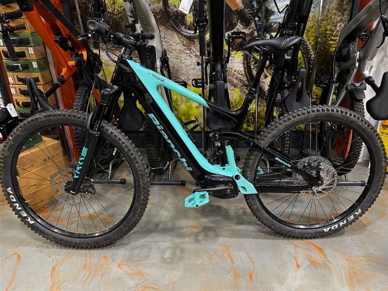 Used Bianchi T-Tronik Performer 9.3 XT 2023 2023 Mountainbike, Black, 29 — image 2 of 6