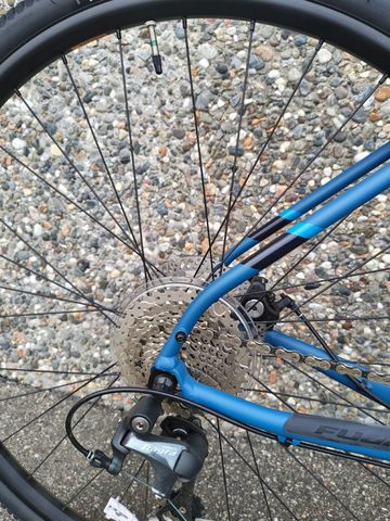 Used Fuji Jari 2.1 2022 Road & Gravel, Blue — image 6 of 7
