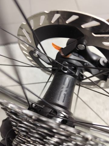 Brugt Colnago V4rs 2024 Road & Gravel — billede 12 af 14