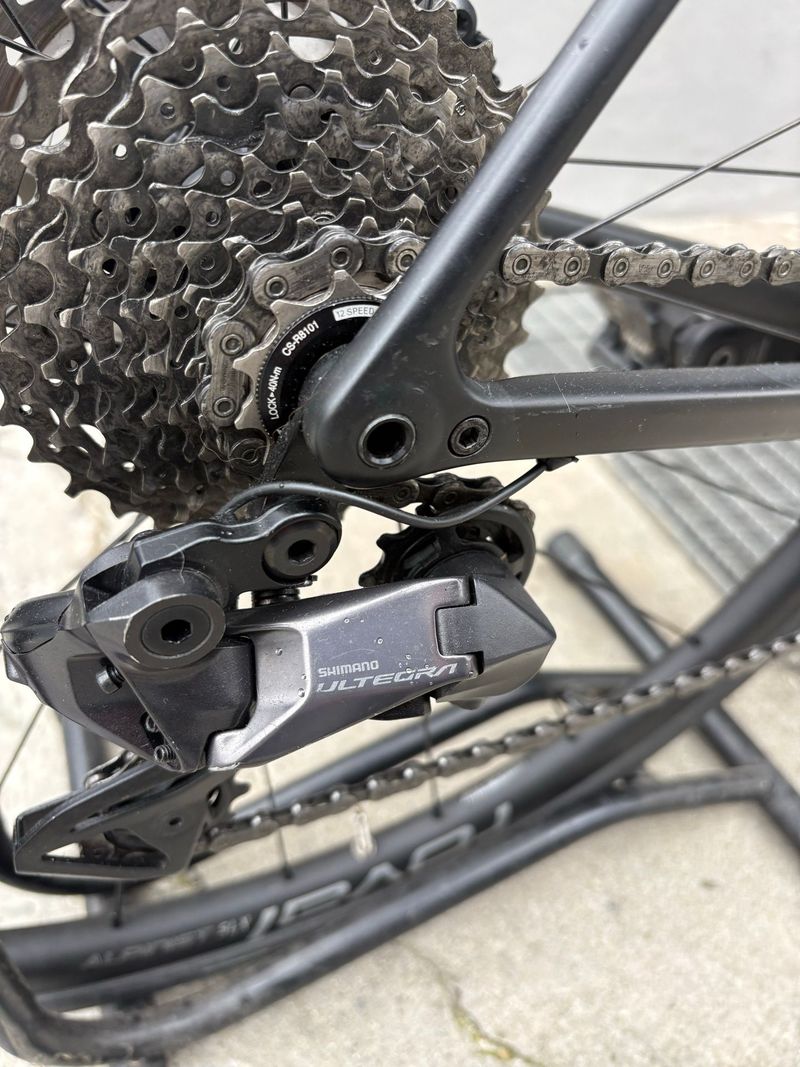 Used Specialized Aethos 2018 Road & Gravel, Black — image 5 of 5