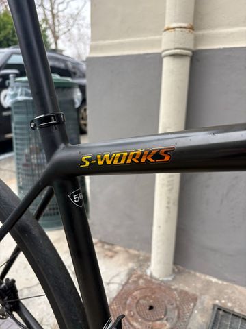 Used Specialized Aethos 2018 Road & Gravel, Black — image 2 of 5